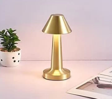 مصباح طاولة معدني قابل للشحن، 9x21 سم- متعدد الألوان